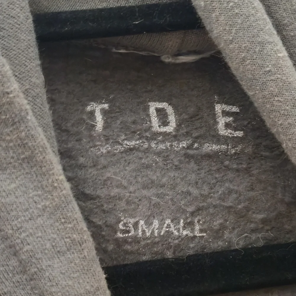 RARE Isaiah Rashad Sun's Tirade Hoodie TDE Jay Rock Kendrick Lamar SZA S - Picture 9 of 9